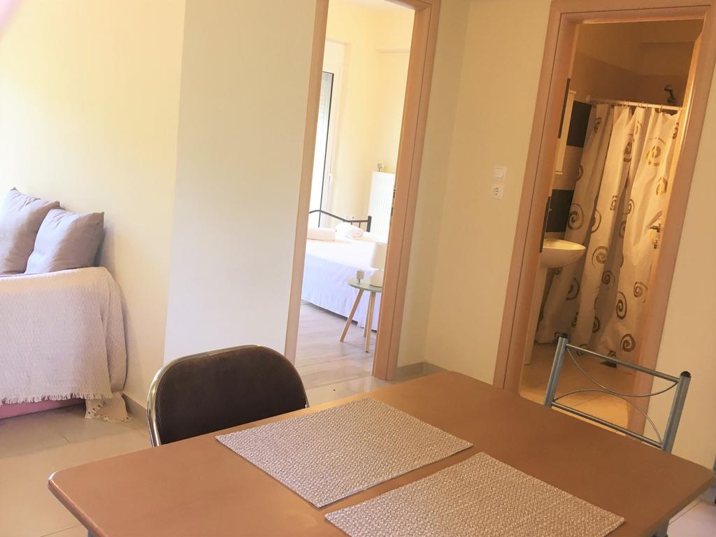 Apartamento Rose Garden Kalamata Exterior foto